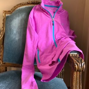 Champion women’s fitted athletic sweater (Size XS)